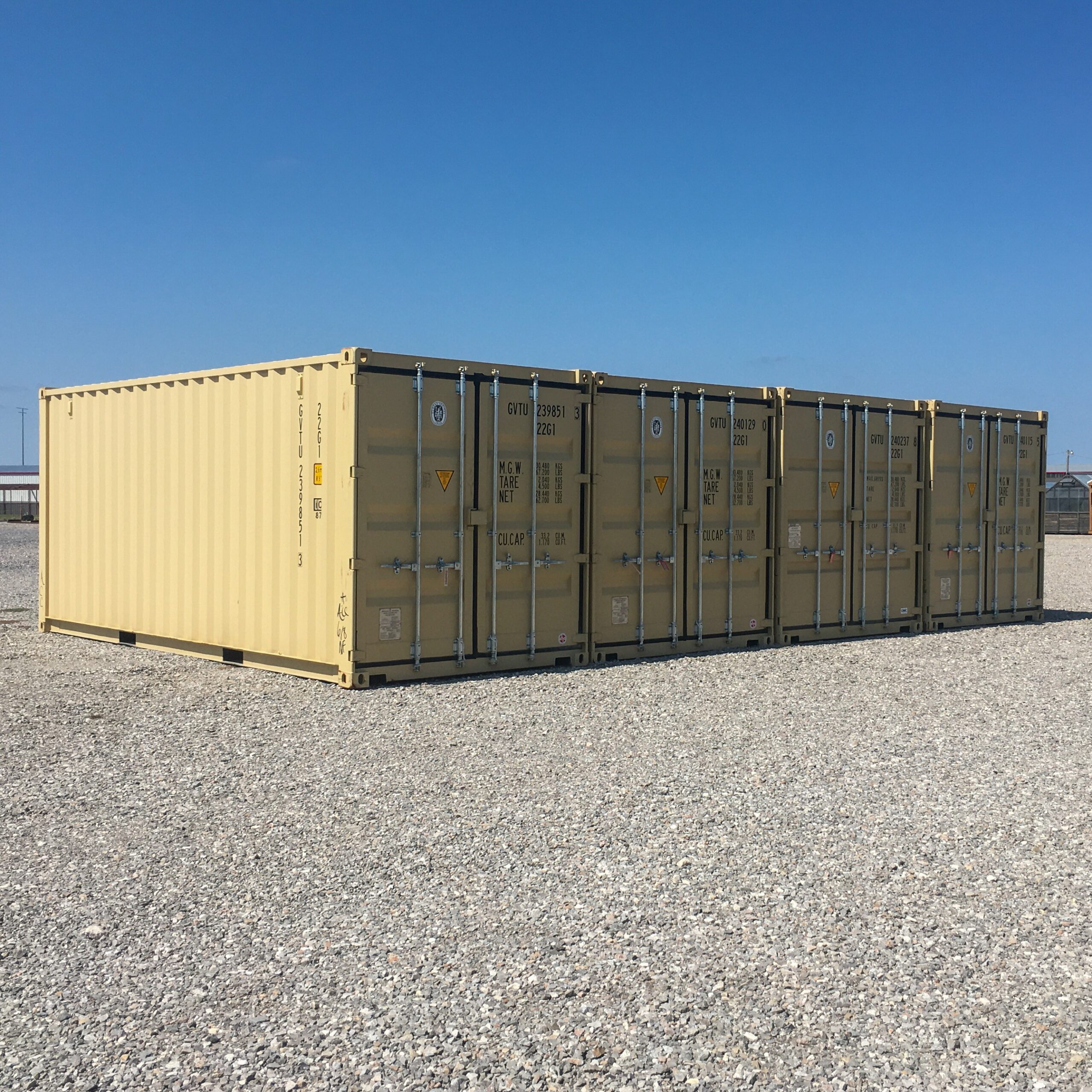 20' containers 20' containers
